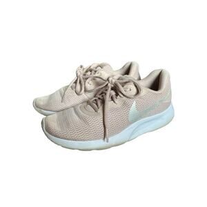 Nike Womens Tanjun Running Shoes Particle Beige Pink 812655-202 Ladies Size 7.5